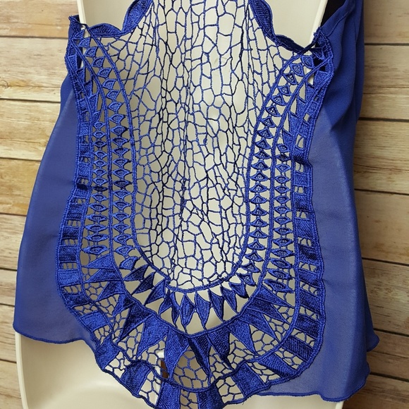 ⚠️ LAST CHANCE ⚠️ Hi-lo Lace design blue sheer top - Picture 5 of 6